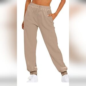 Aritzia TNA Cozy Fleece Jogger Pants‎